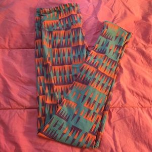One Size Geomterical Lularoe Leggings